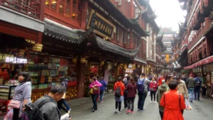 Is It Safe To Travel To China? Safety Guide, Alerts & Top Tours