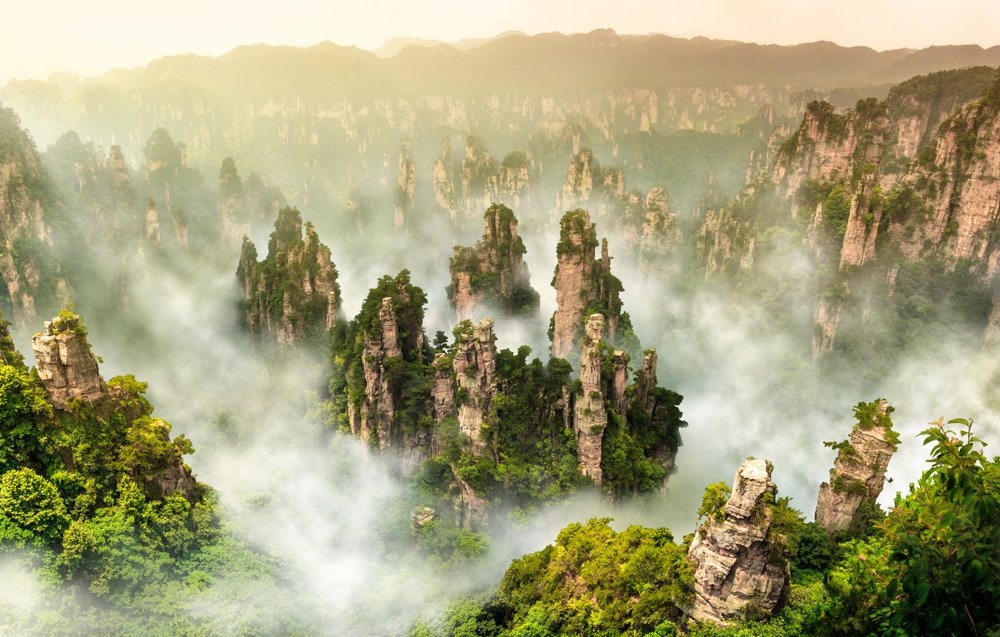 Zhangjiajie National Park Avatar Mountains In Zhangjiajie: How To Visit China’s “floating Mountains” (best Viewpoints + Tours)