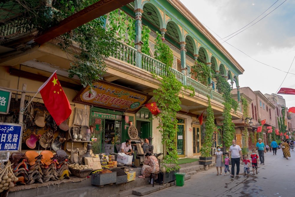 Chaka Salt Lake Mirror Qinghai Silk Road China Silk Road Tour China: The Complete Guide To Routes, Highlights & 2026 Packages