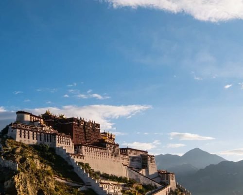 15 Days Lhasa, Everest, Mt Kailash Trek Tour
