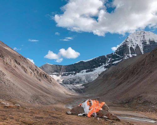 15 Days Lhasa, Everest, Mt Kailash Trek Tour