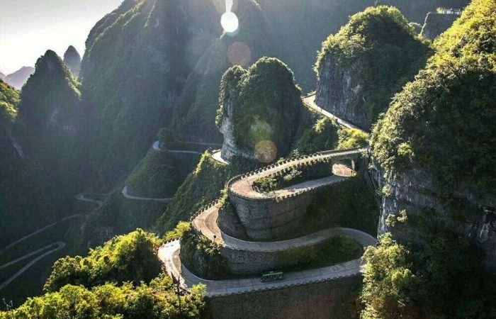 4 Days Zhangjiajie Tour